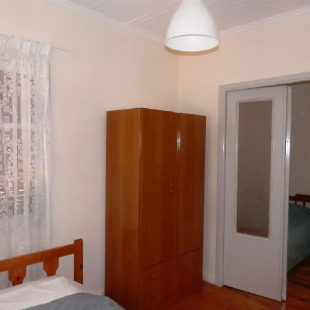 Yellow House Λευκάδα